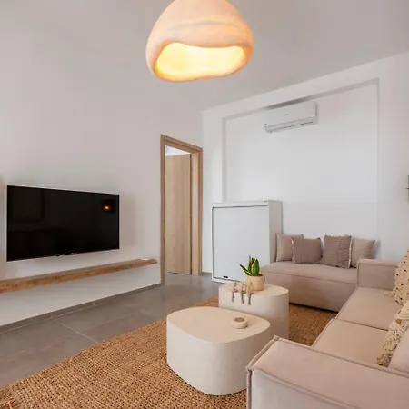 Pounta, 2br W Shared Pool, Fiora Ii Pounda