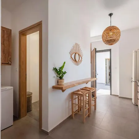 شقة Pounta, 2br W Shared Pool, Fiora Ii Pounda