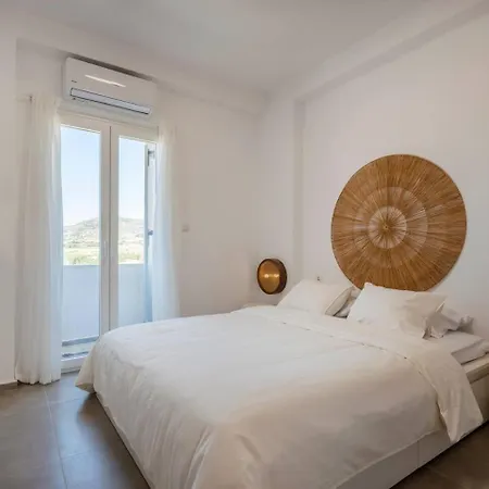 Pounta, 2br W Shared Pool, Fiora Ii Apartment *