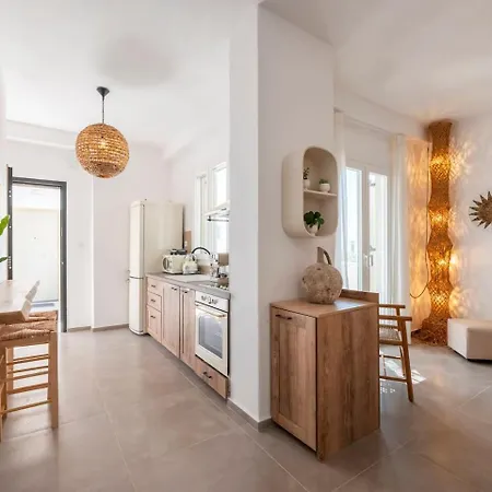 Pounta, 2br W Shared Pool, Fiora Ii * Pounda