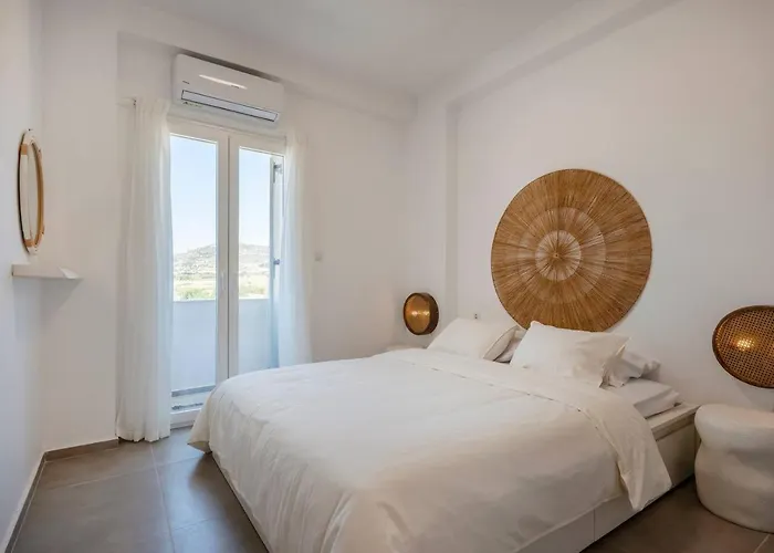 Pounta, 2br W Shared Pool, Fiora Ii Apartment *